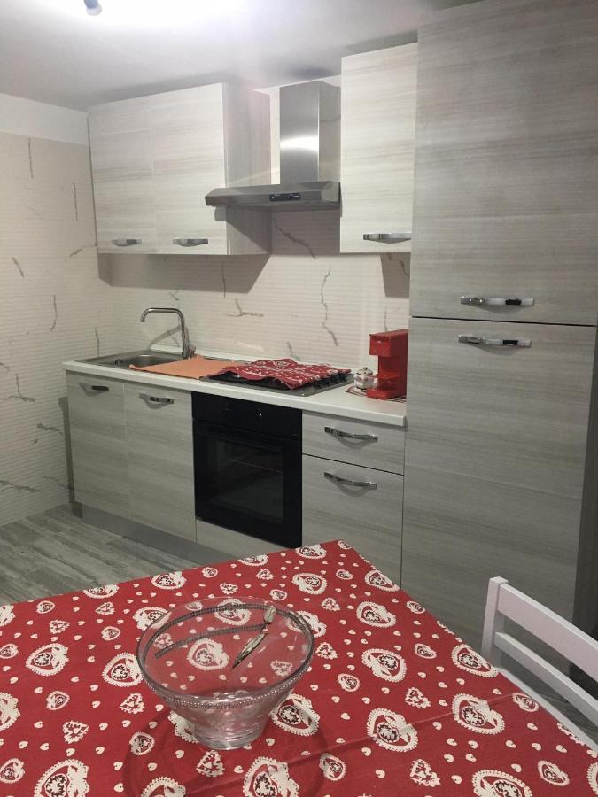 Casa Rosy Bed & Breakfast Лучера Екстериор снимка