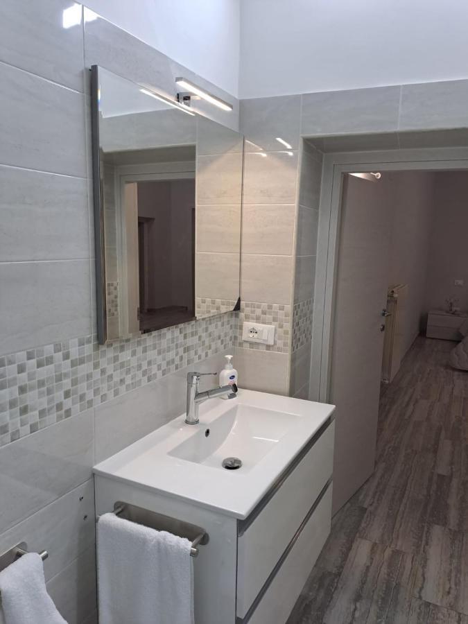 Casa Rosy Bed & Breakfast Лучера Екстериор снимка